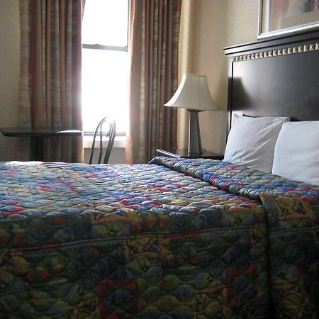 New York Inn 部屋 写真