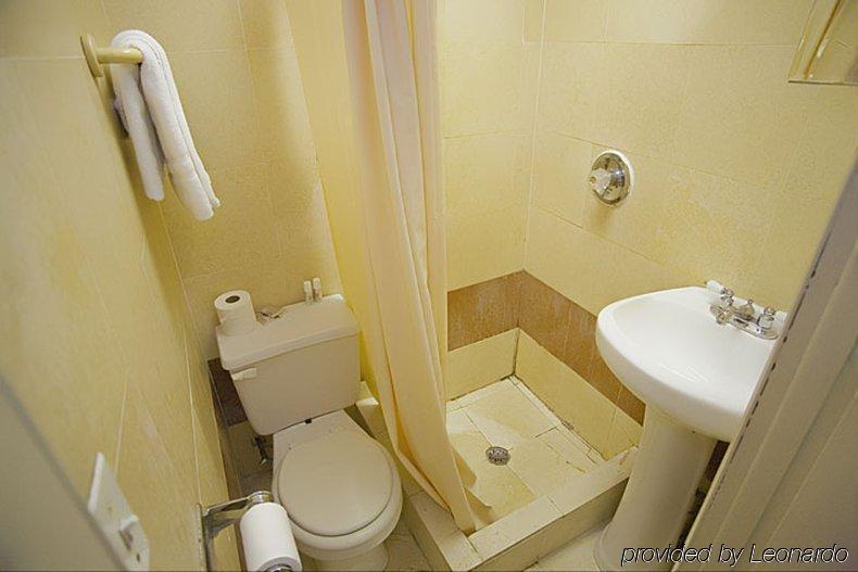New York Inn 部屋 写真